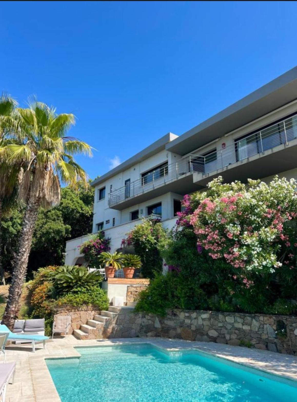 Villa Hirondelles 35 Cavalaire-sur-Mer Eksteriør bilde